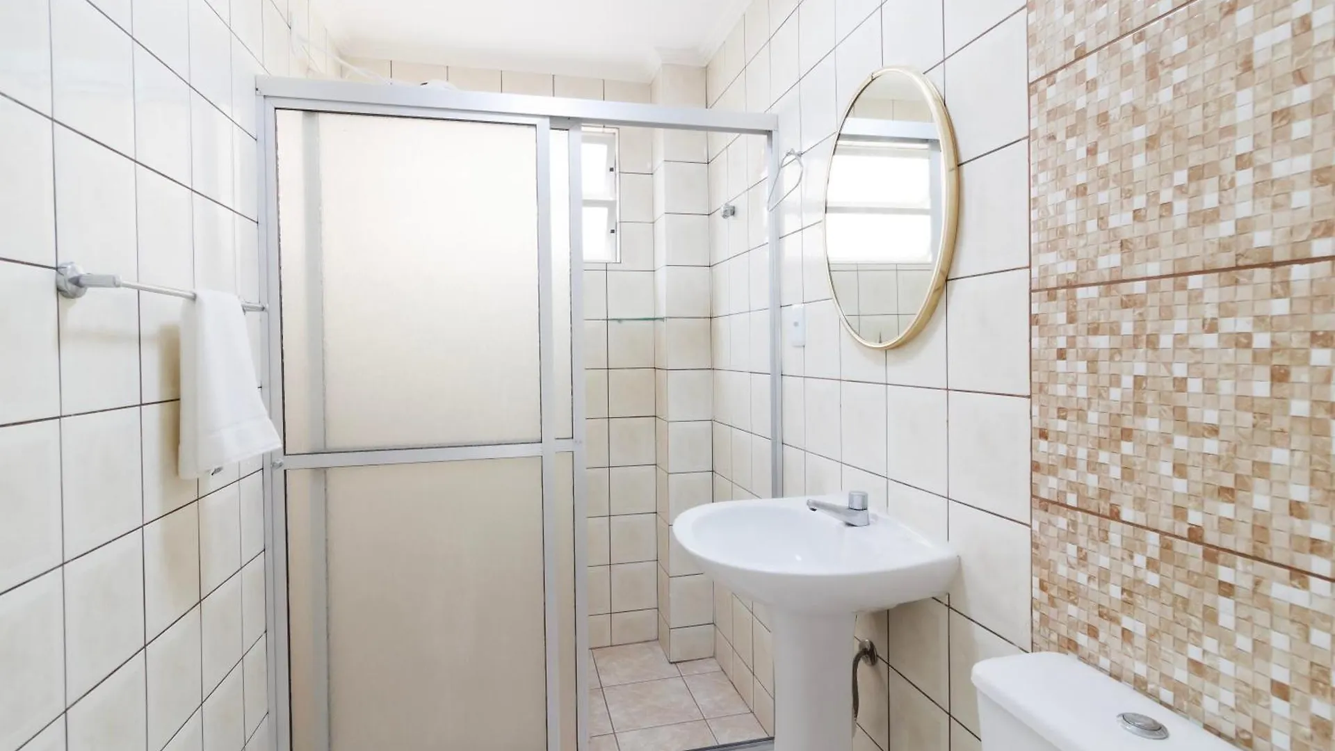 Apt Para 5 Na R. 2000 Proximo A Praia Wc8702 Balneario Camboriu 0*,